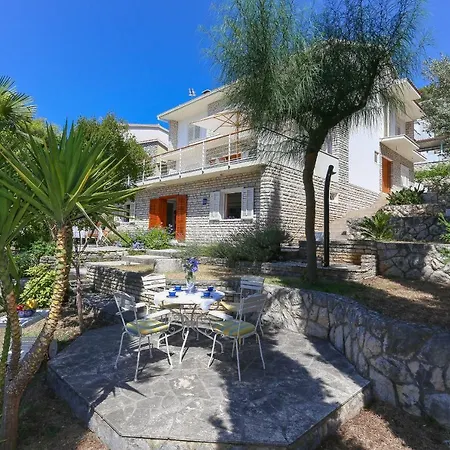Secret Garden Barada Beach Apartment Trogir Exterior photo